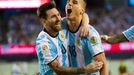 Lionel Messi a Erik Lamela na Copa América Centenario 2016