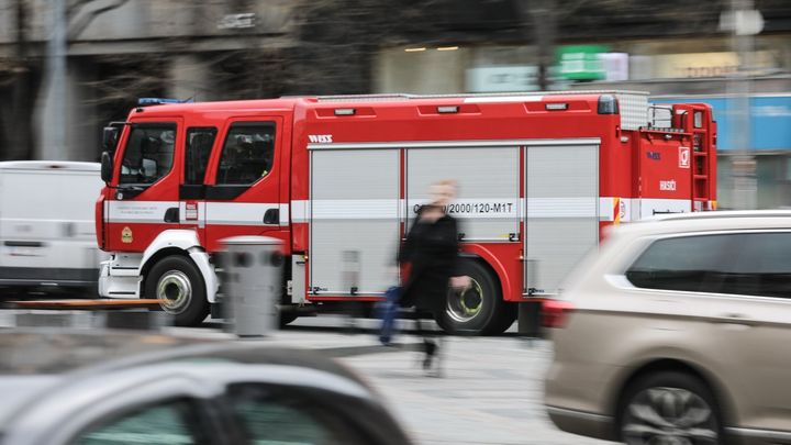 Prudké deště na Moravě zatopily rodinné domy, hasiči vyjížděli k popadaným stromům