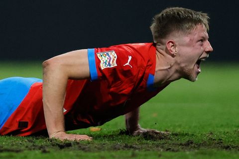 Černá Hora - Česko 0:2. Bláznivý duel končí důležitým vítězstvím českých fotbalistů