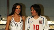 Radka Kocurová, přítelkyně fotbalového záložníka londýnského Arsenalu Tomáše Rosického, byla moderátorou počasí TV Nova. Koncem letošního června mu porodila syna Tomáše.