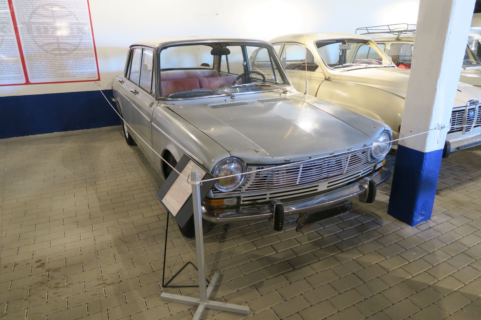 Retro auto muzeum ve Strnadicích