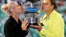 Šafářová a Matteková-Sandsová slaví titul na Australian Open 2015