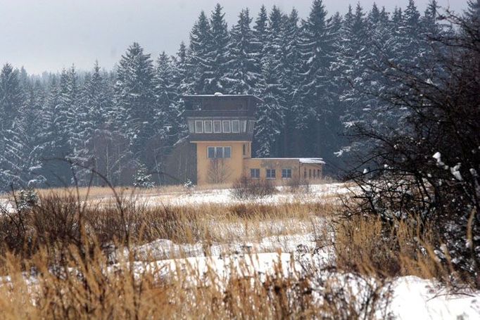 Poorovatelna u dopadové plochy dělostřelecké střelnice nad Padrťským rybníkem