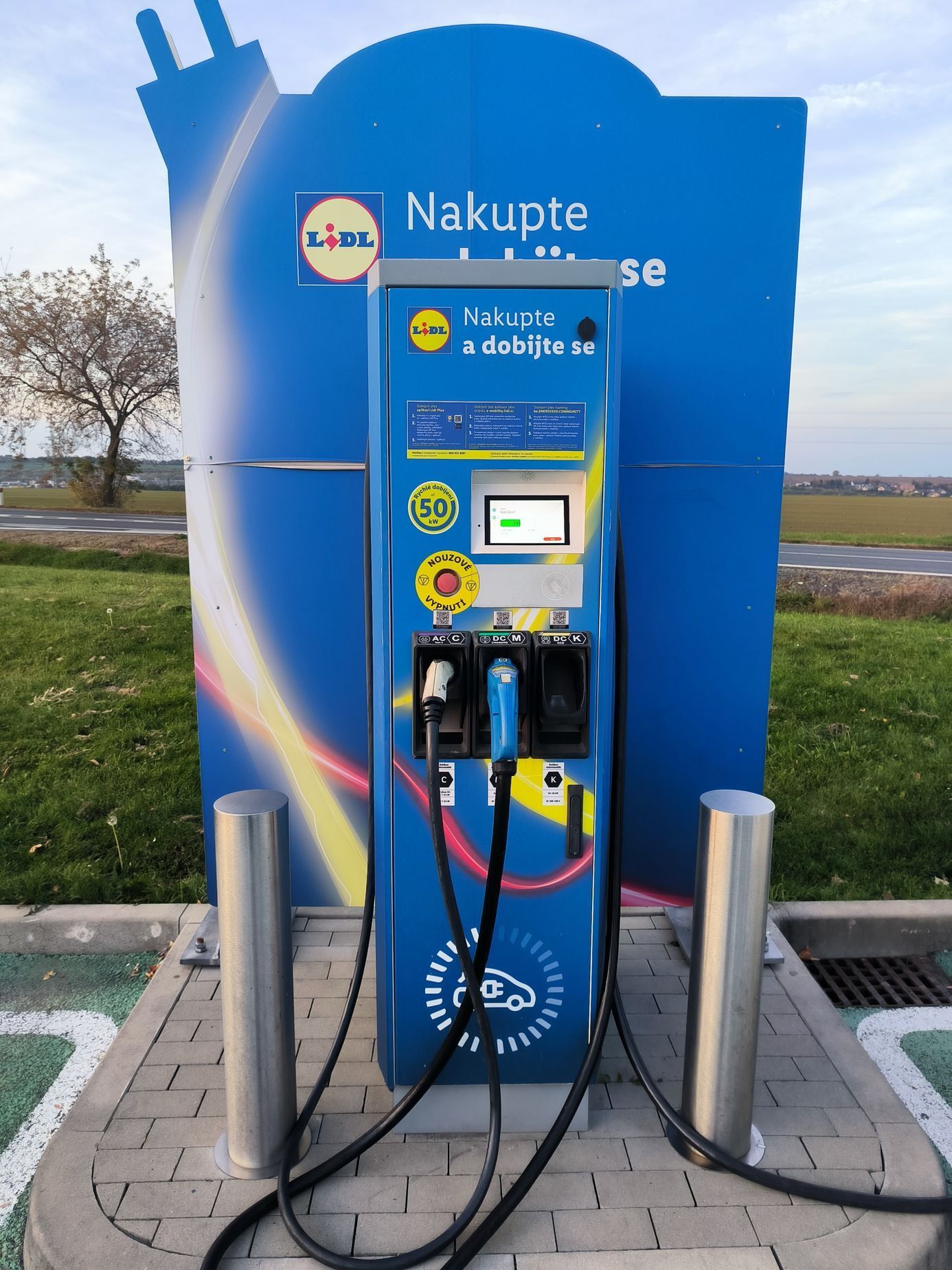 Nabíjecí stanice elektromobilů