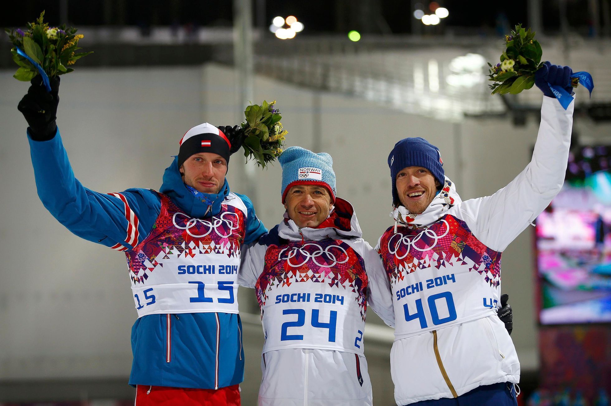 Soči 2014, biatlon 10 km: Dominik Landertinger, Ole Einar Björndalen a Jaroslav Soukup
