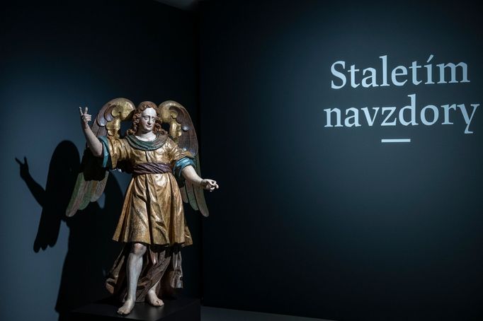 Snímek z výstavy Staletím navzdory v Oblastní galerii Liberec.