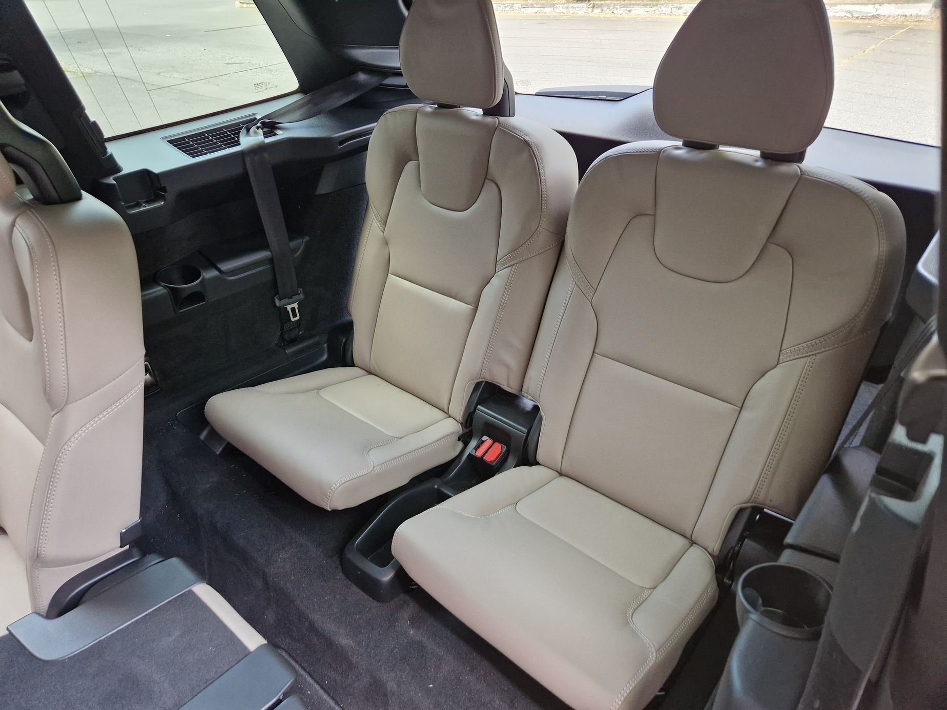 Volvo XC90 T8 AWD