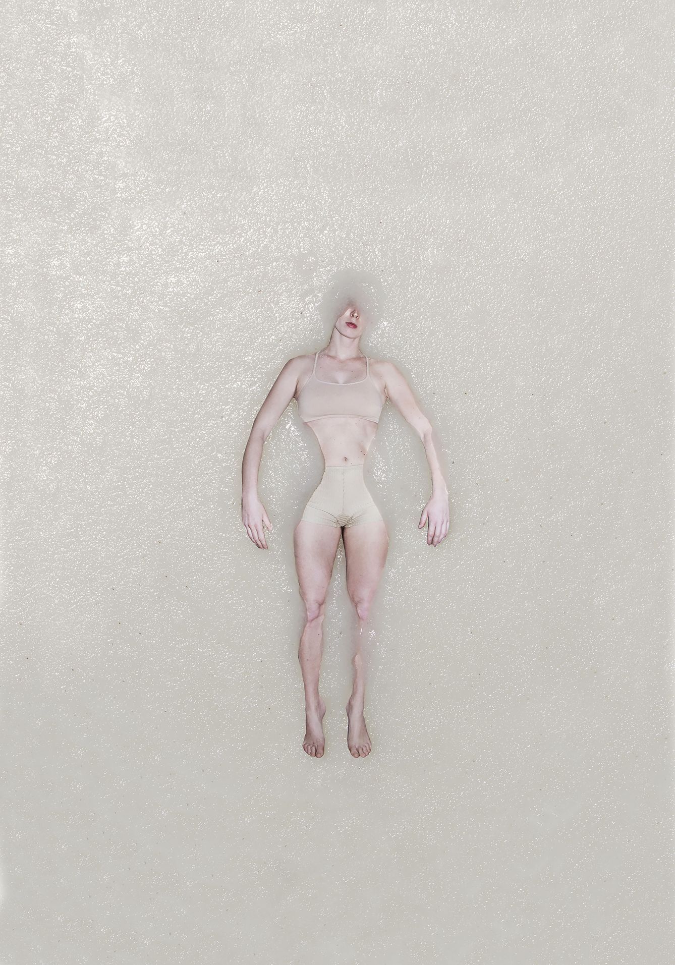 Sphere Dance, Petra Vlčková, výstava, Galerie Fotografic,Praha, Foto, Magazín