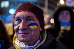 Stoupá zájem Čechů bojovat po boku Ukrajinců. Ministerstvo obrany má už 284 žádostí