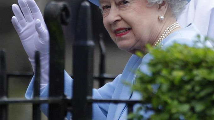 Královna Alžběta II. zavítala do Severního Irska