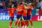 Milovaný i nenáviděný fotbal je pryč. Španělé baví svět změnou kontroverzního stylu