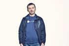 Průměrný Čech žije ve čtyřčlenné rodině, spí sedm a půl hodiny, chodí spát po desáté hodině večerní. Nejčastěji se jmenuje Petr, Martin, Jiří nebo Pavel.