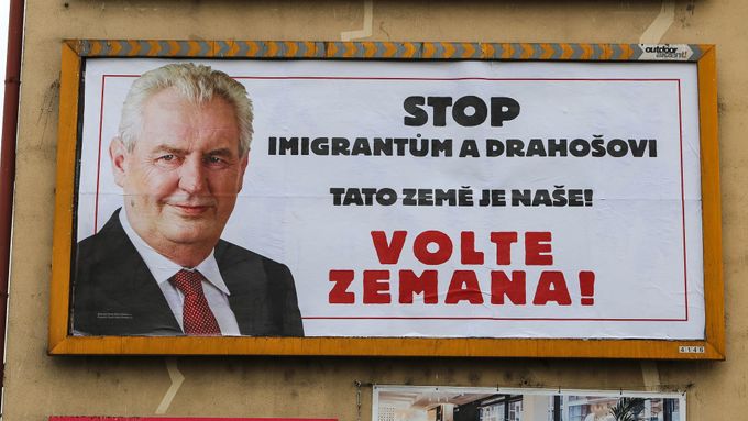 Billboard Miloše Zemana před druhým kolem prezidentských voleb 2018