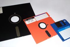 Pentagon používá diskety ze 70. let, zastaralý systém koordinuje i jaderné síly