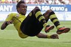 Aubameyang zařídil Dortmundu hattrickem vítězný start