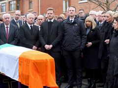 Pohřeb Martina McGuinnesse v březnu 2017.