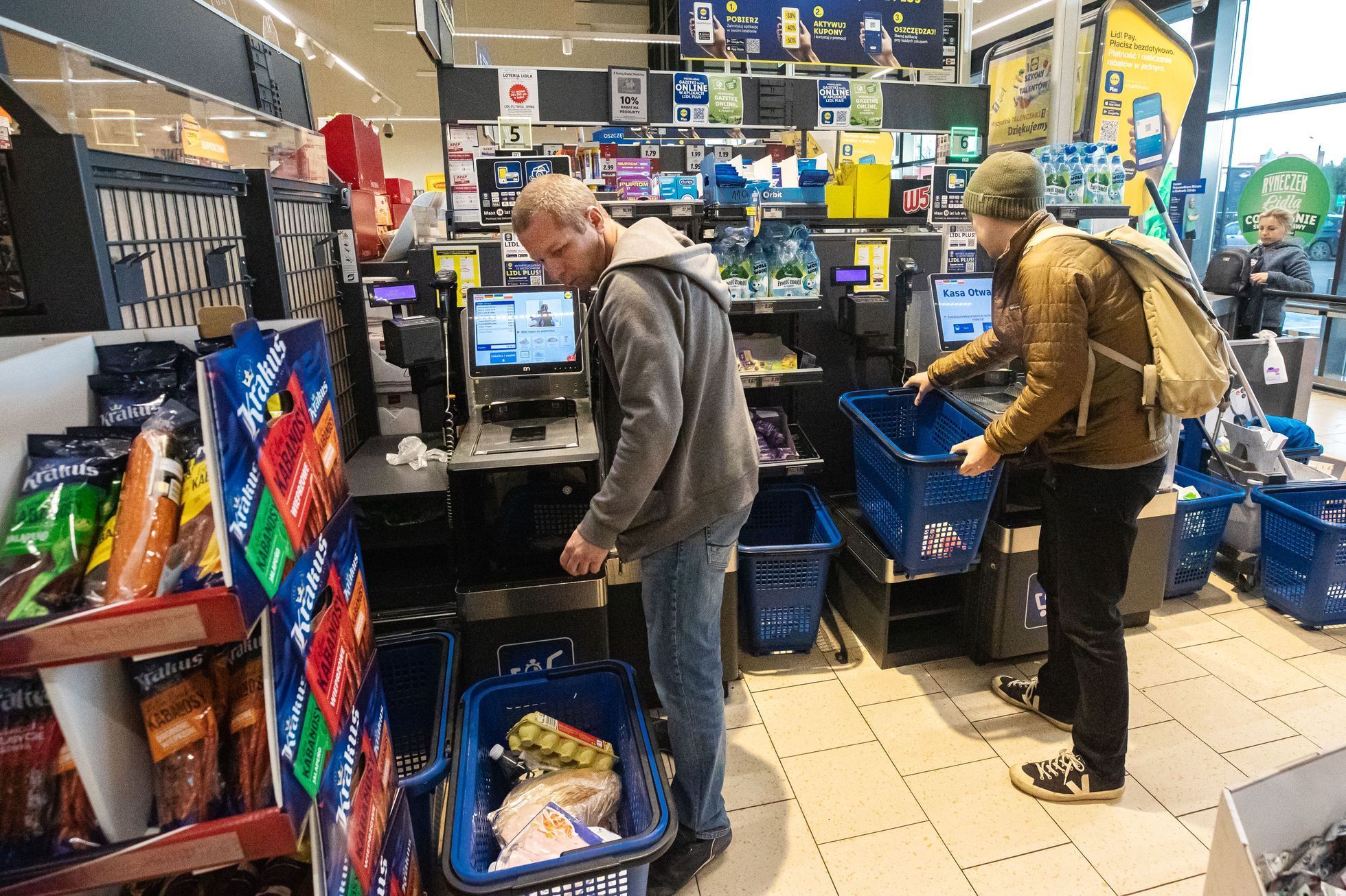 Polsko - české pohraničí, češi a nákupy v Polsku, Lidl, ilustrační foto, Biedronka