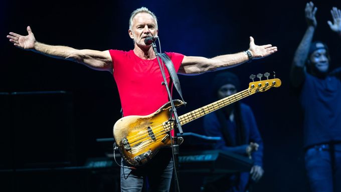 Sting na koncertu v Itálii, léto 2019.