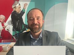 Vlastimil Jura je ředitelem organizace Kočky Praha.
