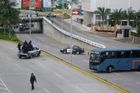 Maskovaný střelec v mexickém baru zabil sedm lidí