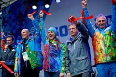 Tyčkařka Isinbajevová zahájila provoz olympijské vesnice