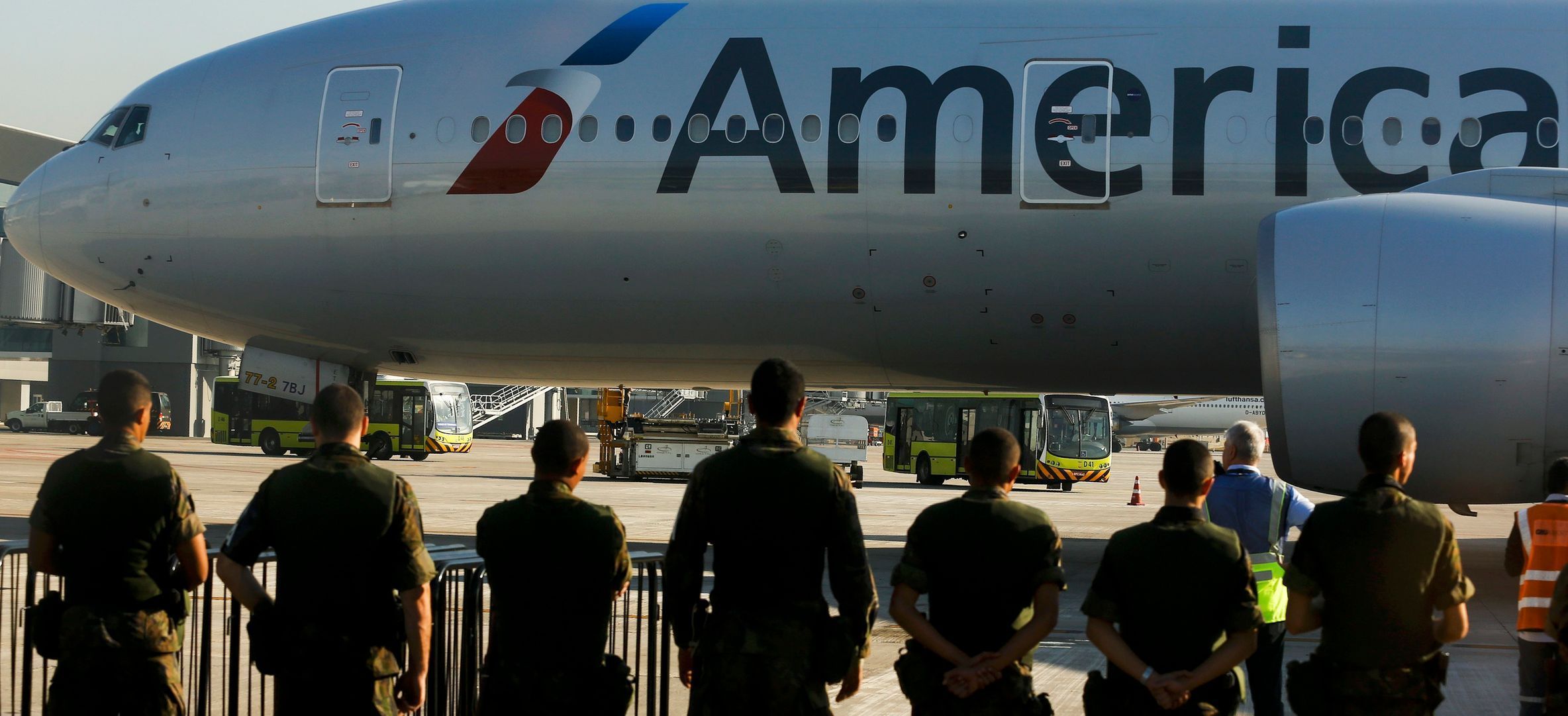 Přílet fotbalových reprezentací na MS