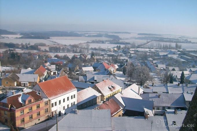 Město Miličín v okrese Benešov během zimního období. Nedatováno. Ilustrační snímek