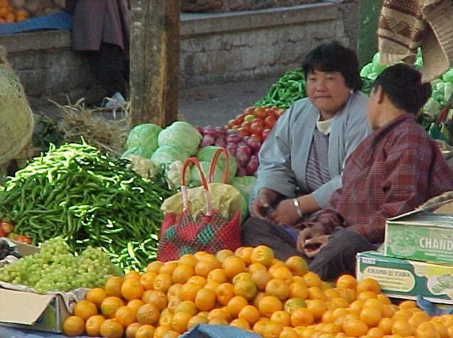Bhútán - bazar v Thimbú