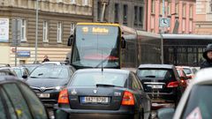Praha Žižkov doprava zácpa tramvaj auto