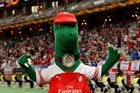 Arsenal kvůli úsporám vyhodil Gunnersaura. Populární maskot sloužil klubu 27 let