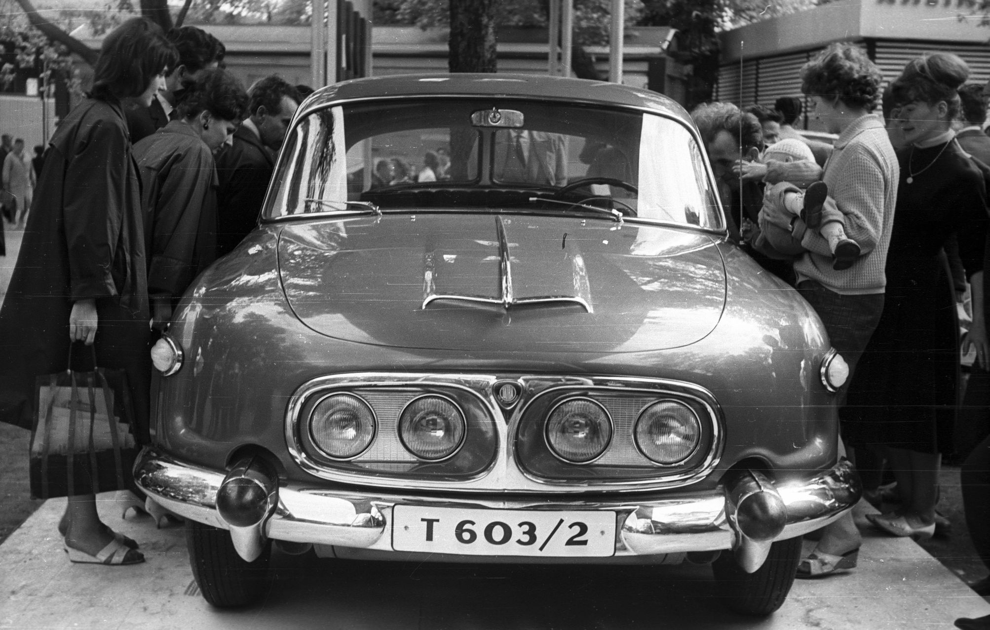 socialistické autosalony a veletrhy