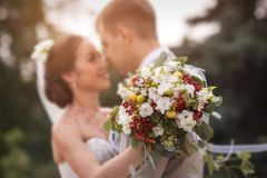 Česká svatba je čím dál dražší, mladí se kvůli ní zadlužují