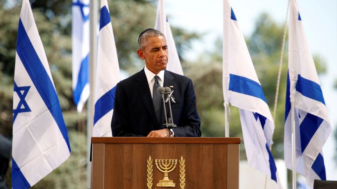 Americký prezident Barack Obama na pohřbu Šimona Perese.