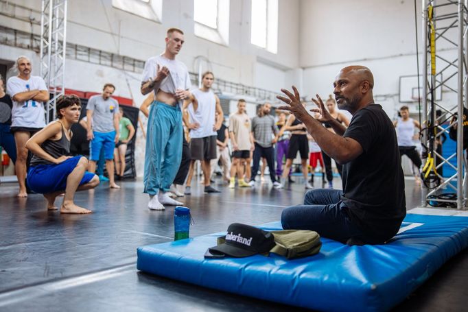 Workshop Cirku La Putyka s Akramem Khanem na pražských Jatkách78.