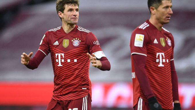 Thomas Müller a Robert Lewandowski z Bayernu Mnichov.