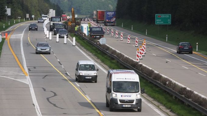 Oprava dálnice (ilustrační fotografie)