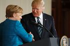 První evropská pochvala pro Donalda Trumpa. Hollande, Merkelová i další podpořili útok USA v Sýrii