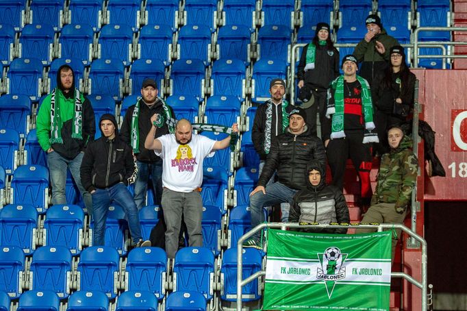 Fortuna:Liga 2019/20, Ostrava - Jablonec: Fanoušci Jablonce.