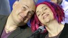 Sourozenecké režisérské duo Andy a Lana Wachowski na tiskové konferenci k filmu "Atlas mraků".