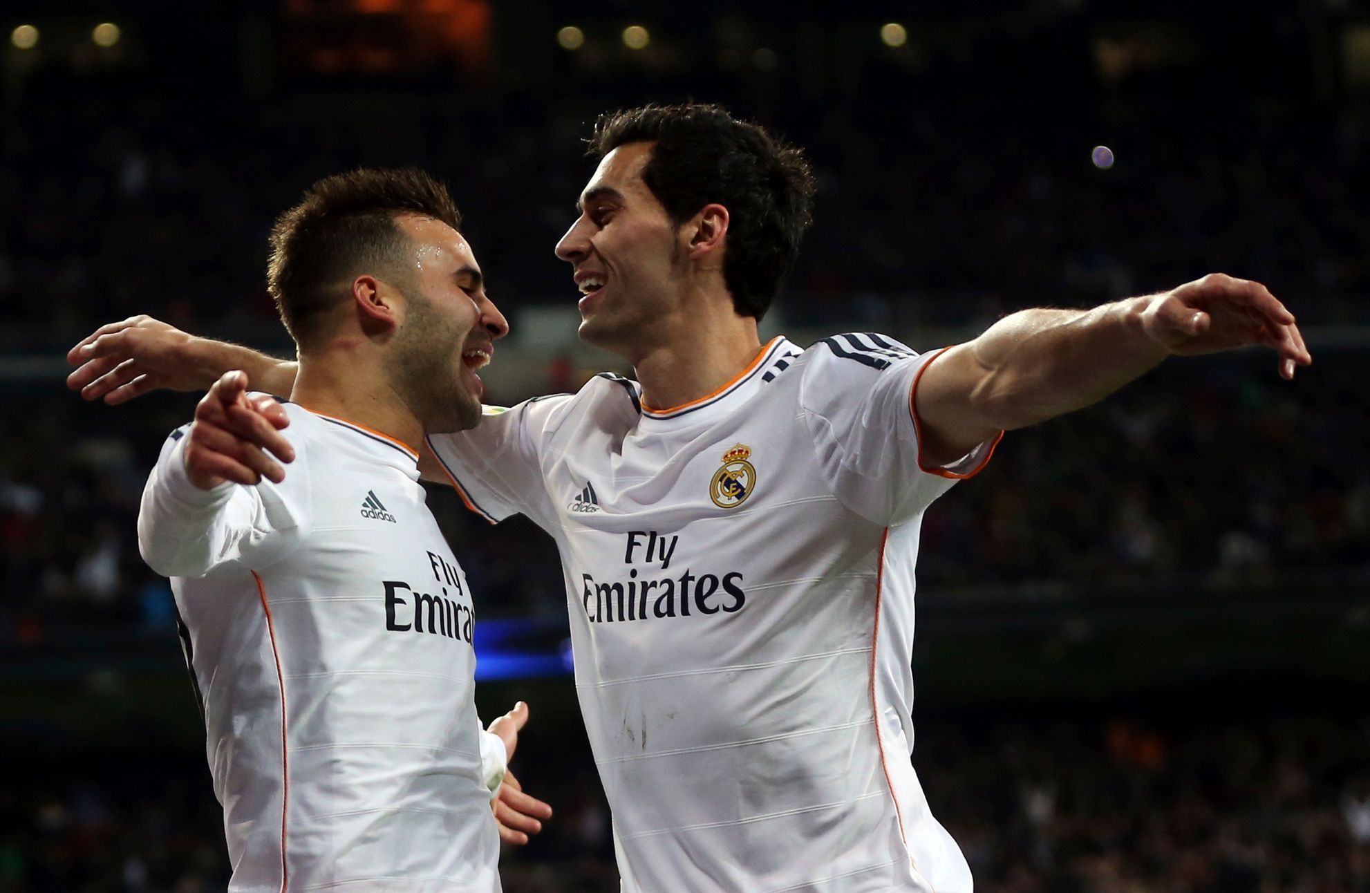 Jese Rodriguez a Arbeloa se radují z gólu Realu