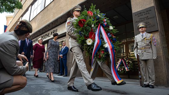 Foto: Vytrvejme v podpoře Ukrajiny, Rusko se nezměnilo. Politici připomínali okupaci