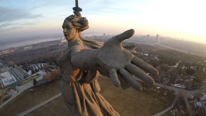 Nejvyšší socha Evropy Matka vlast volá.