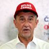 Andrej Babiš volby do Evropského parlamentu 2019 kampaň čepice Silné Česko