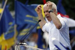Pat vyřešen: Srbsku povládnou demokraté se socialisty