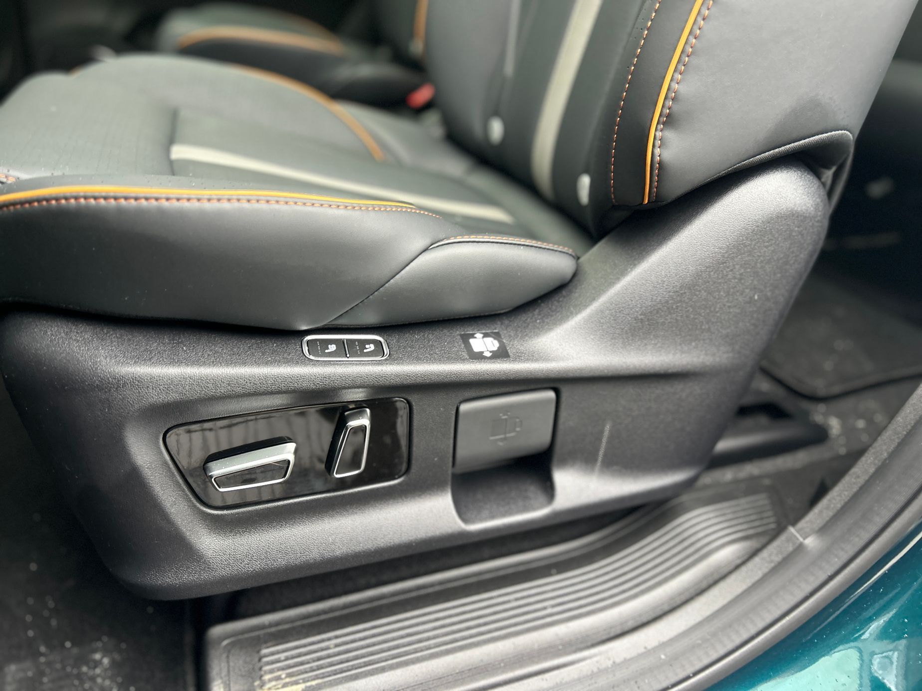 Dongfeng U-Tour hybrid