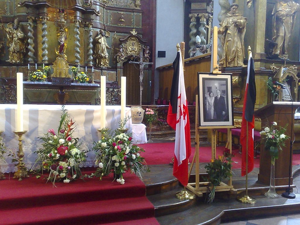 Mše za polské oběti v pražském kostele sv. Jiljí
