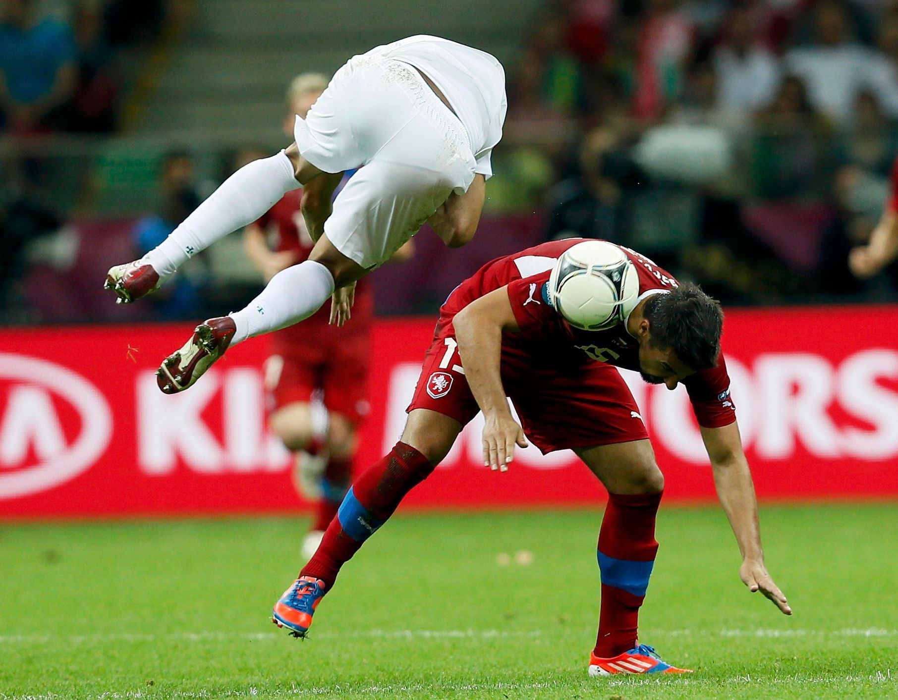 Milan Baroš v zápase s Portugalskem