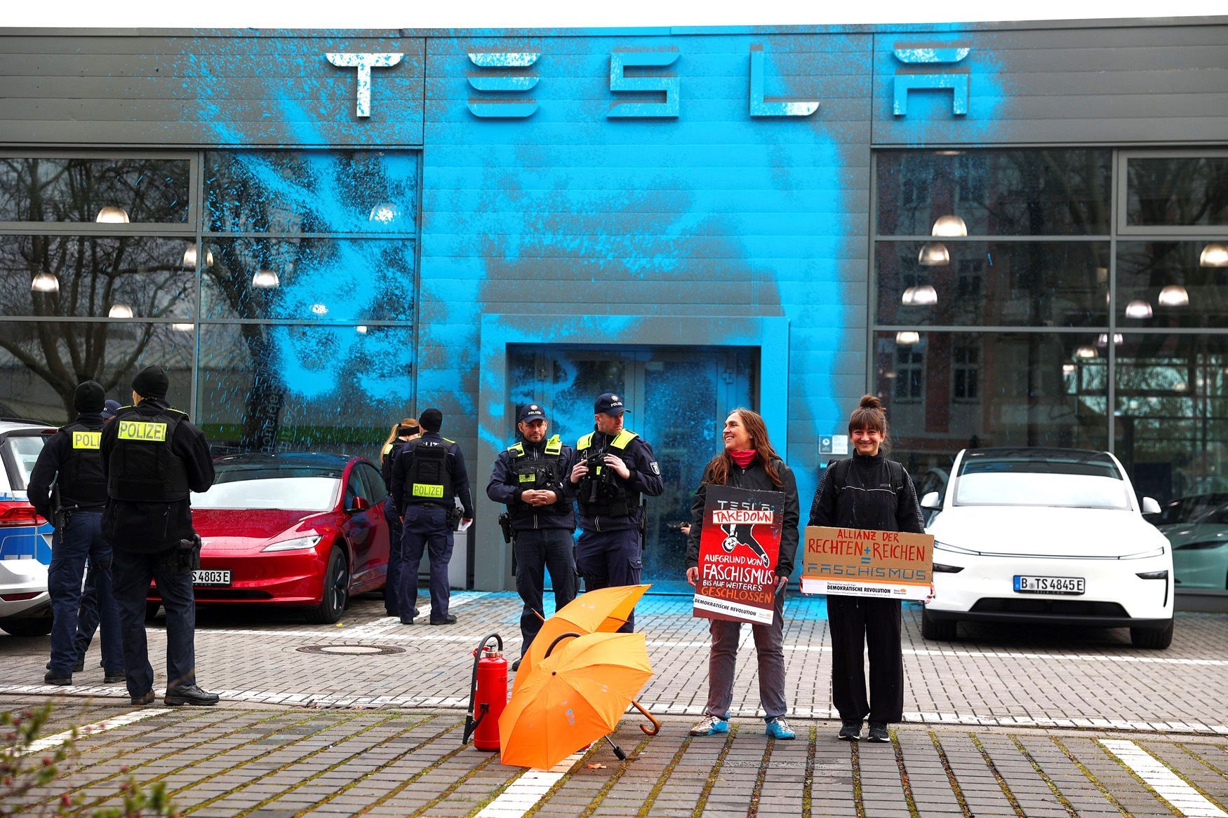 Tesla, Musk, protest, Berlin, Germany