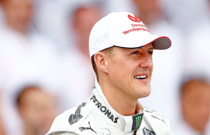 Michael Schumacher během 19 sezon odstartoval do 307 Velkých cen, z nichž skoro třetinu vyhrál.