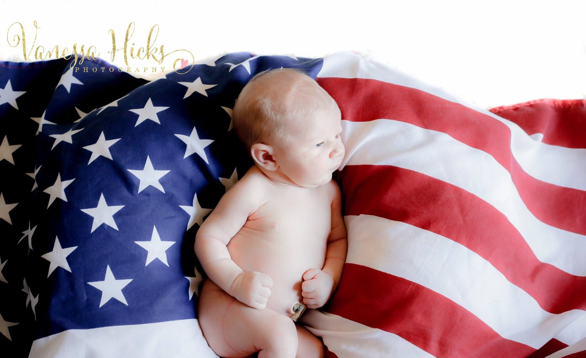 Ребенок родился в америке. Новорождённые в Америке. Рожденный в США.